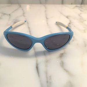 Oakley Minute light blue sunglasses